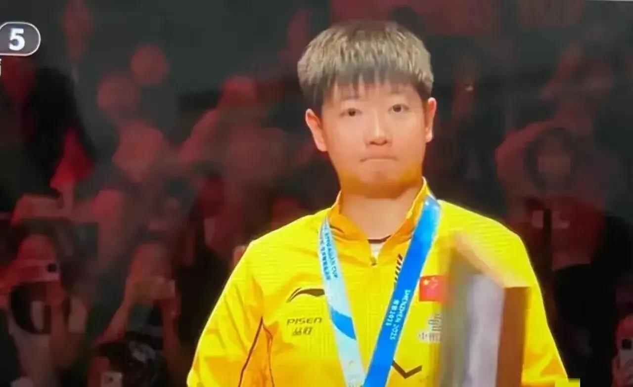 包含德国不敌冰岛，欧预赛结果引发球迷热议的词条