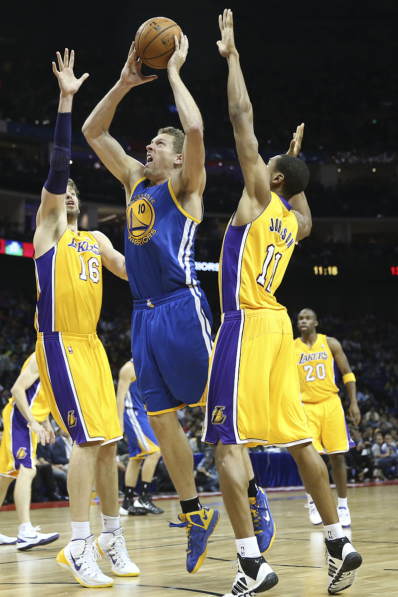 勇士队力争逆袭NBA总决赛